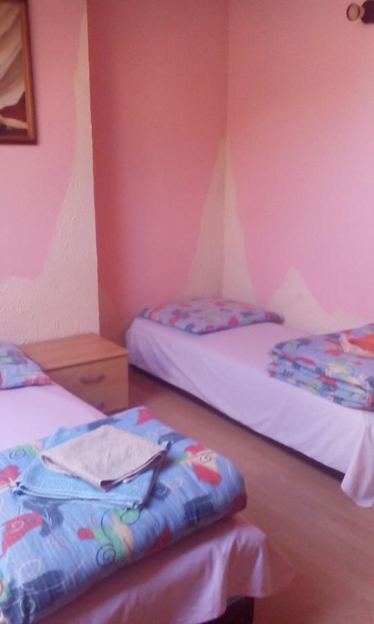 Motel Ararat โควอบเซก ภายนอก รูปภาพ